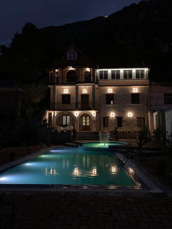 Villa Celaj “The Castle” Krujë Exterior foto
